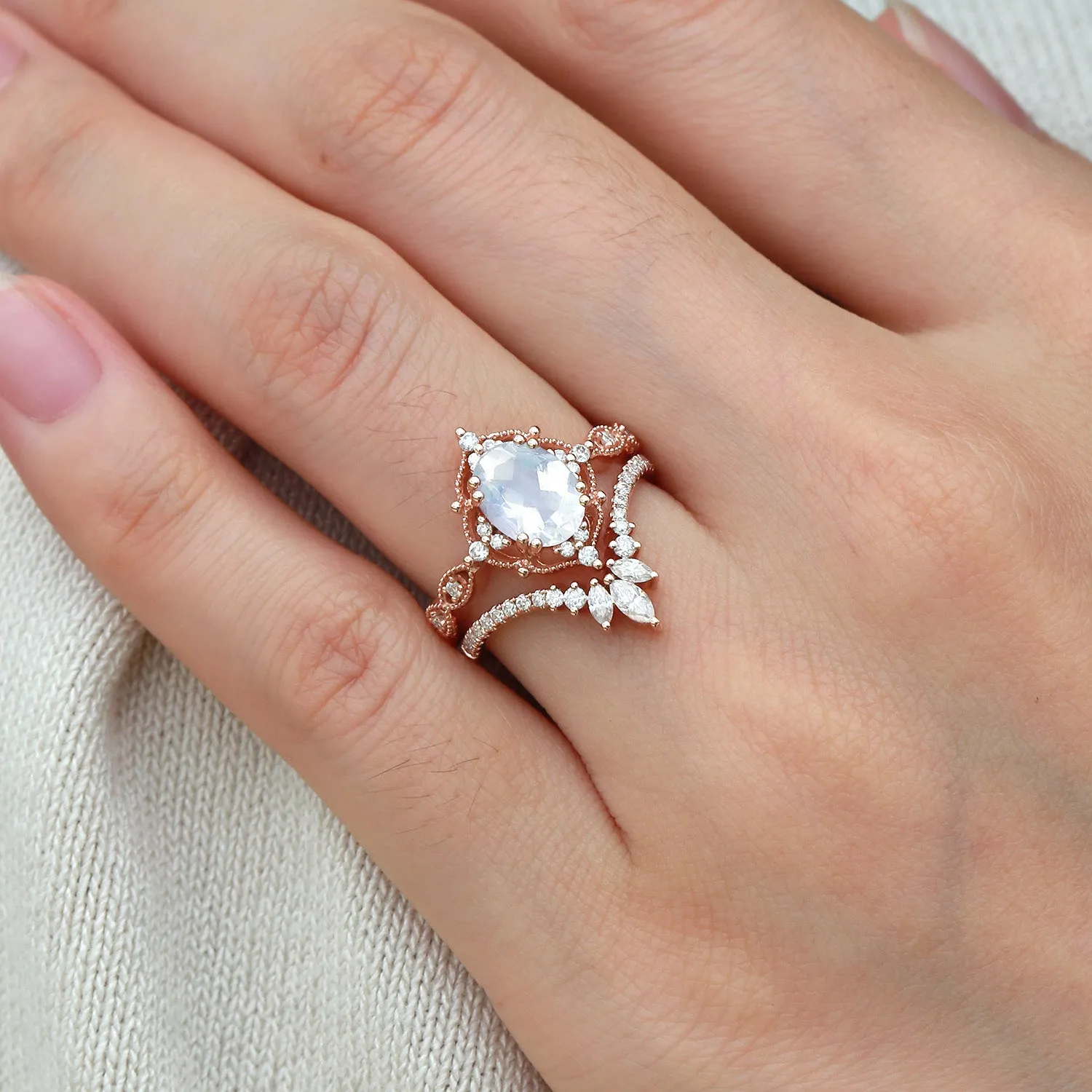 1.5ct Moonstone Signature Vintage Chevron Ring Set 2pcs