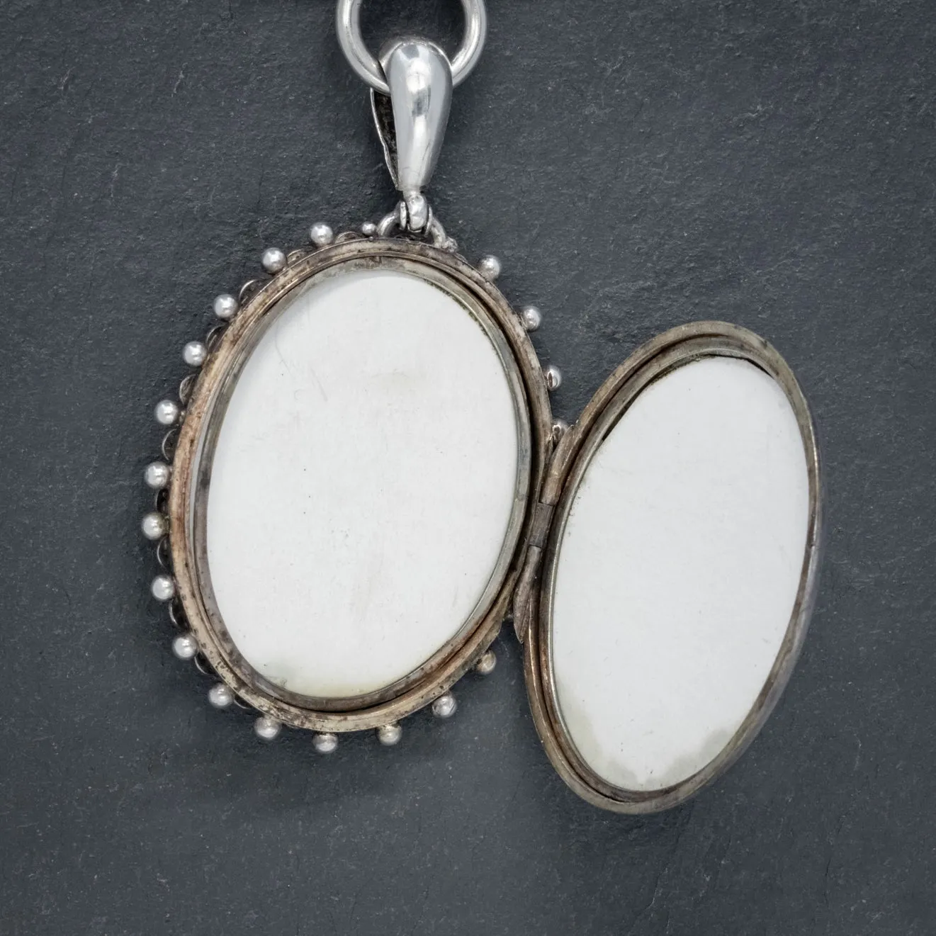 ANTIQUE VICTORIAN LOCKET COLLAR SILVER NECKLACE CIRCA 1880