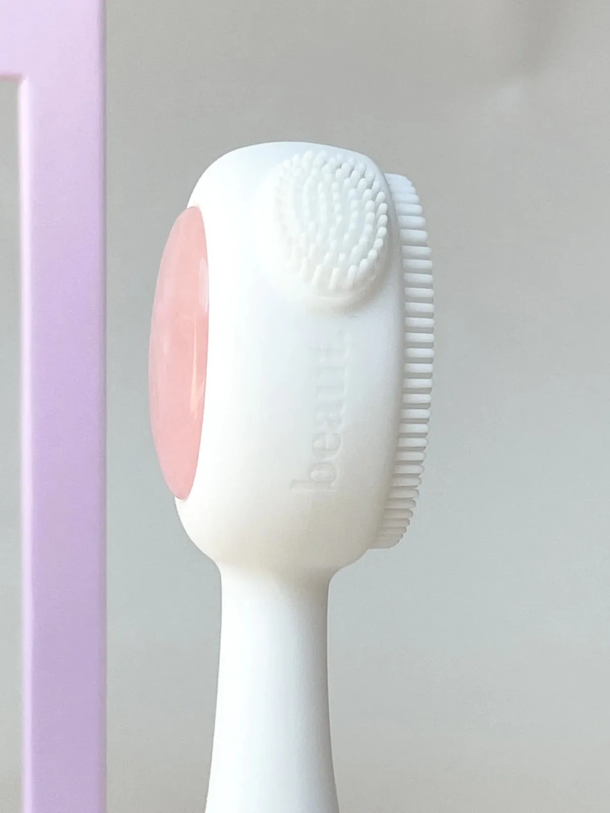 Beaut Face Cleansing Tool with Jade Heating Stone