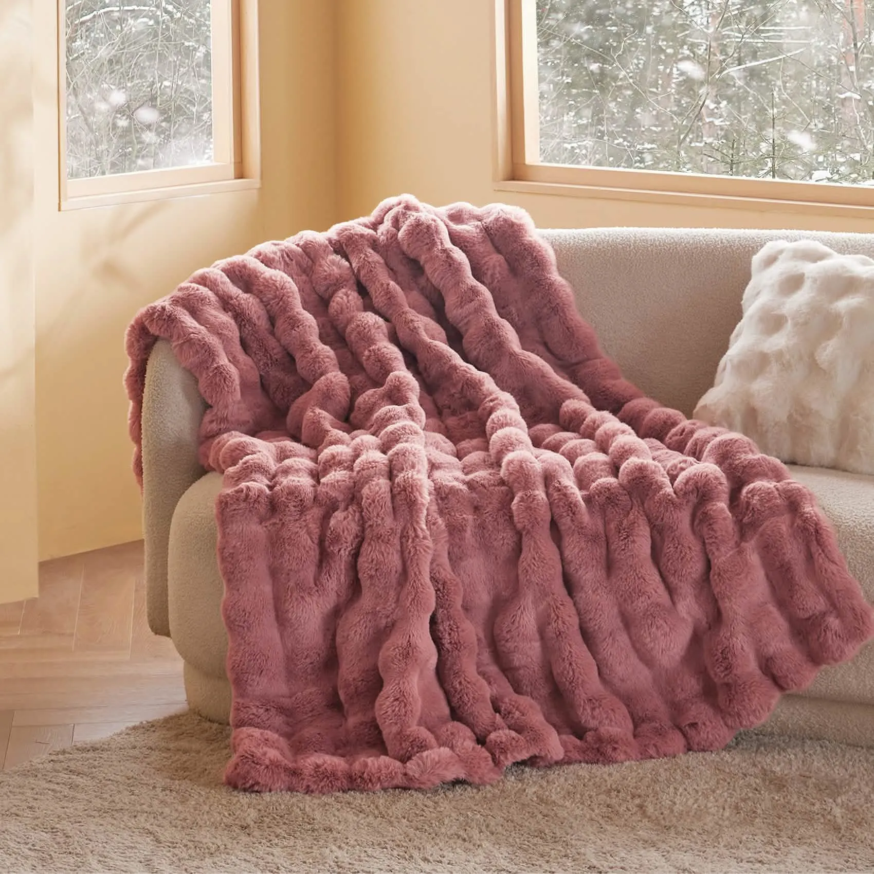 Bubble Faux Fur Blanket