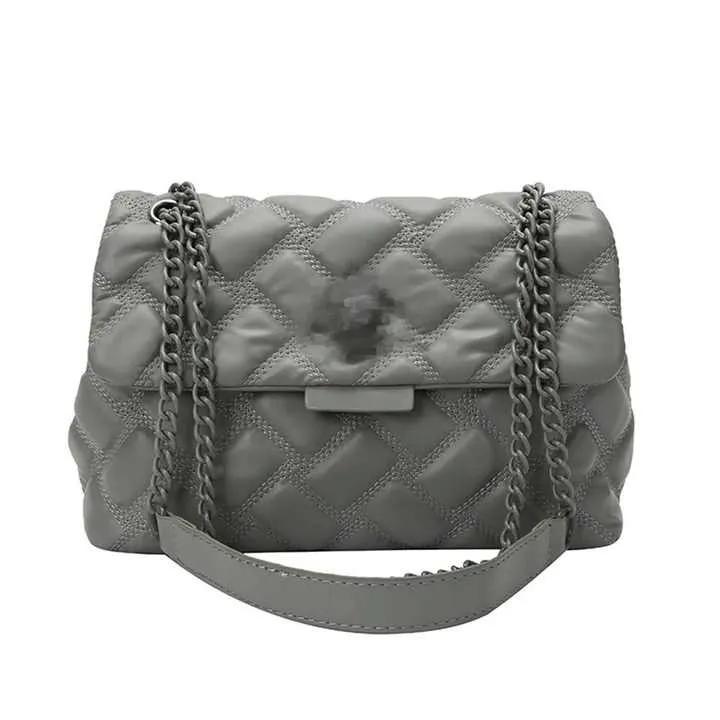Designer Leather Geiger Chain Bag Black-حقيبة يد نسائية مربعة