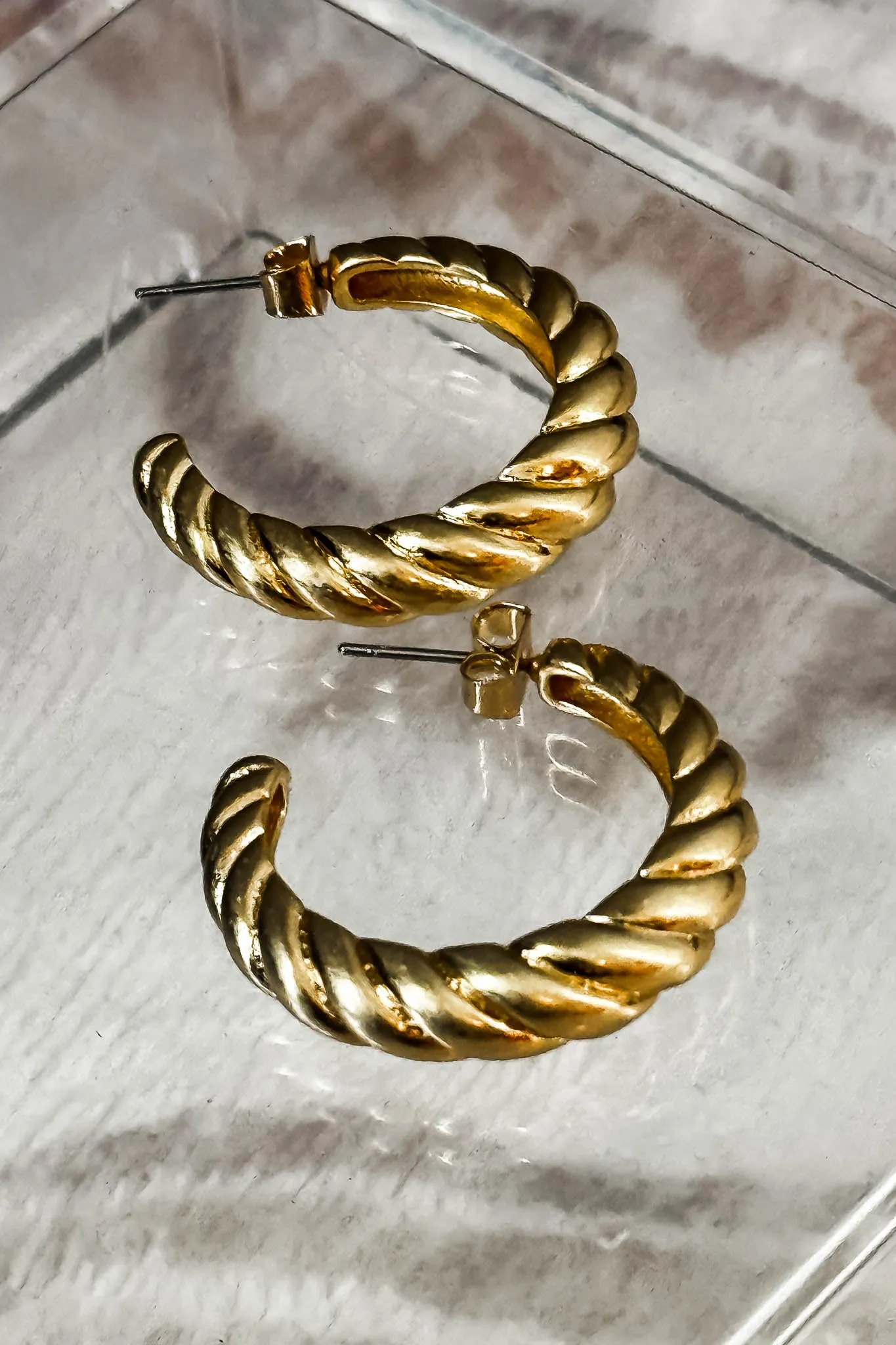 Gold Twist Hoop