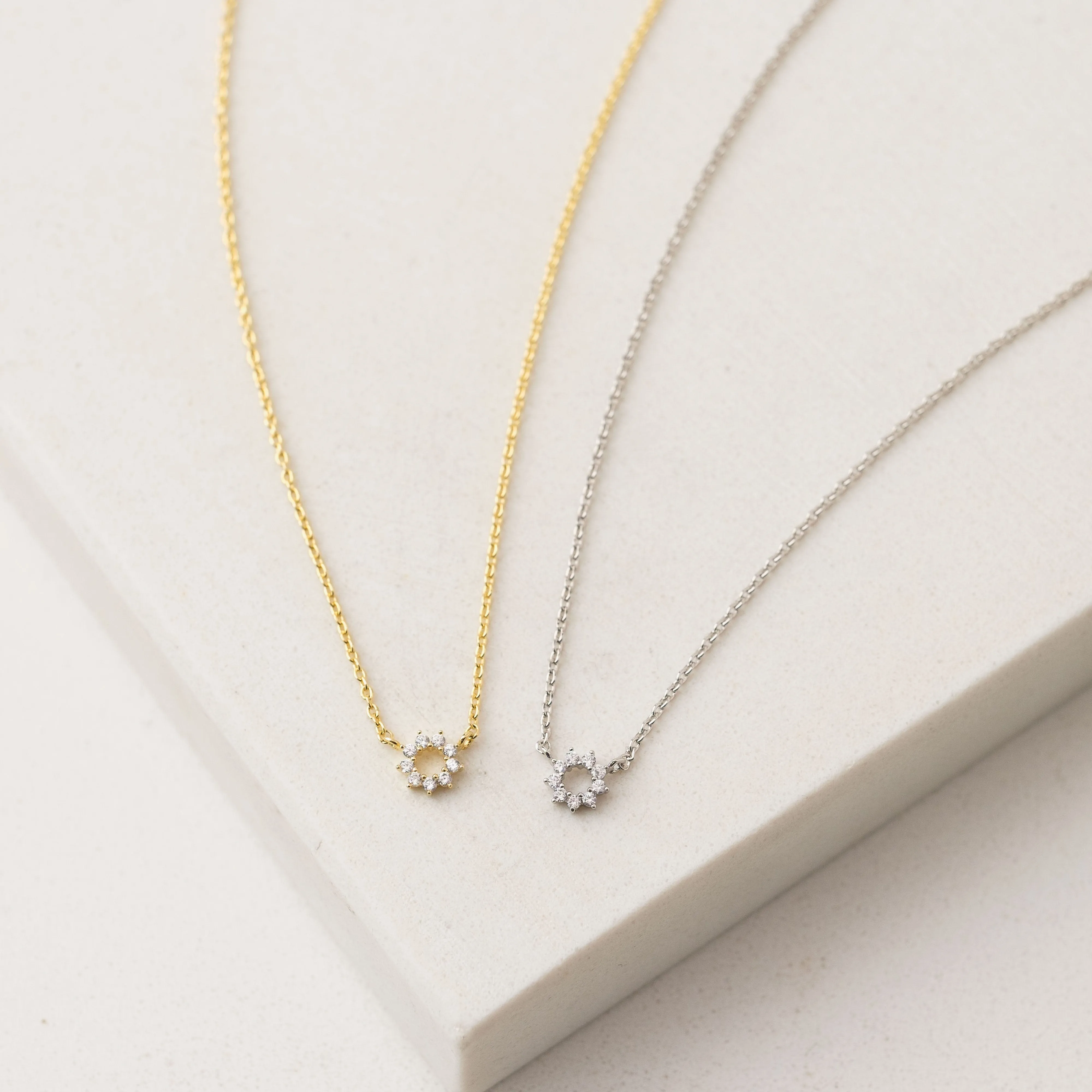 Halo Mini Necklace Silver