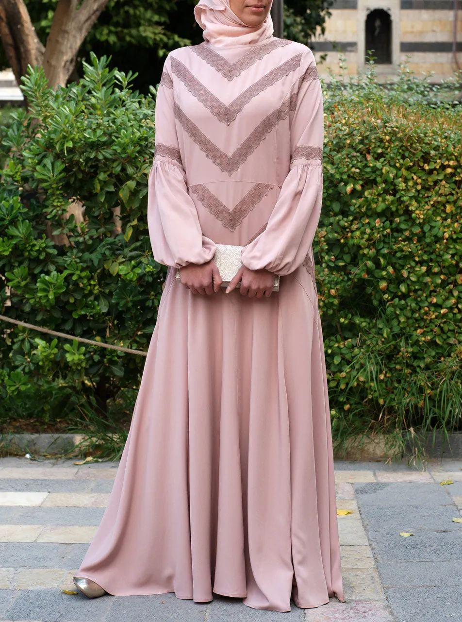 Ishya Lace Abaya Gown