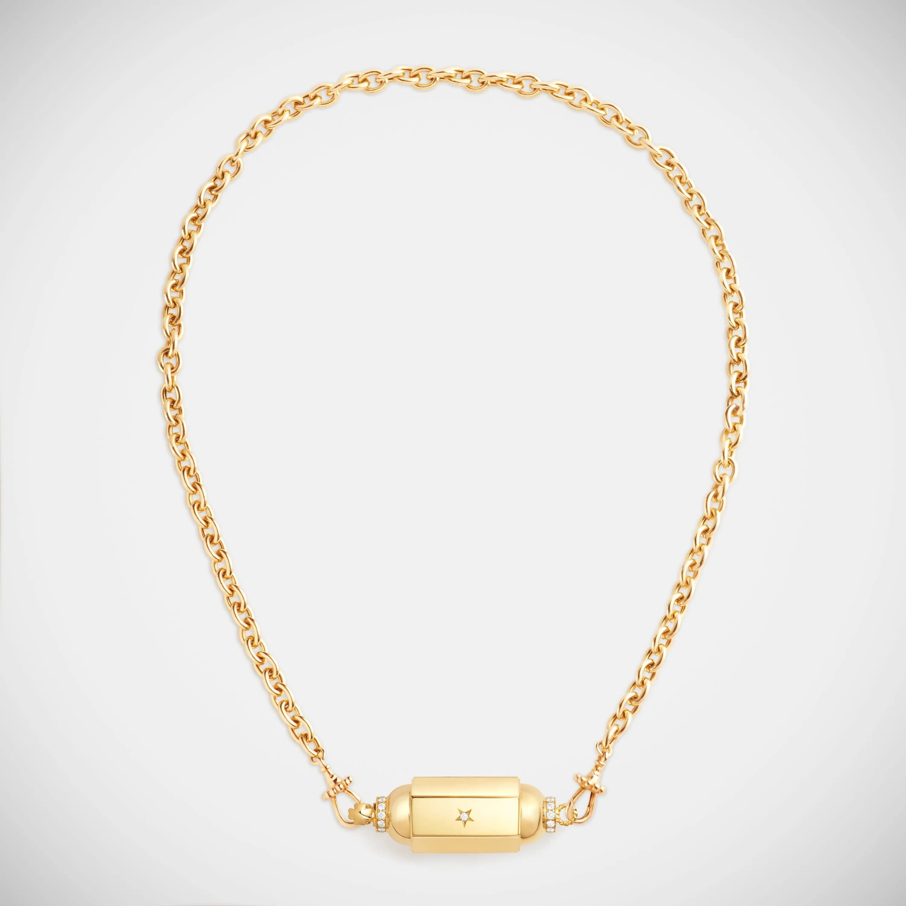 Jumbo Locket on Rosa Classic Chain