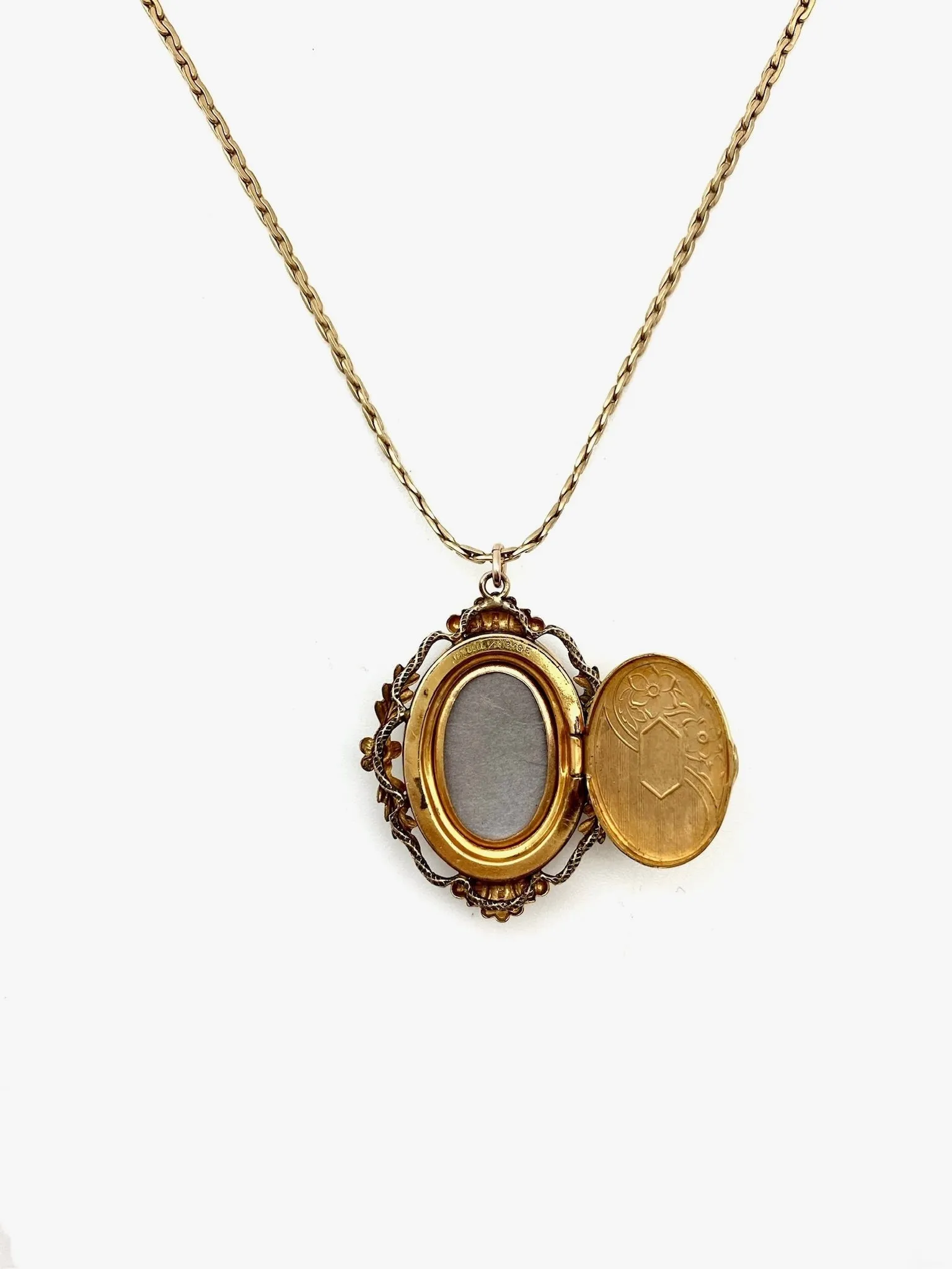 Natalie Cameo Locket