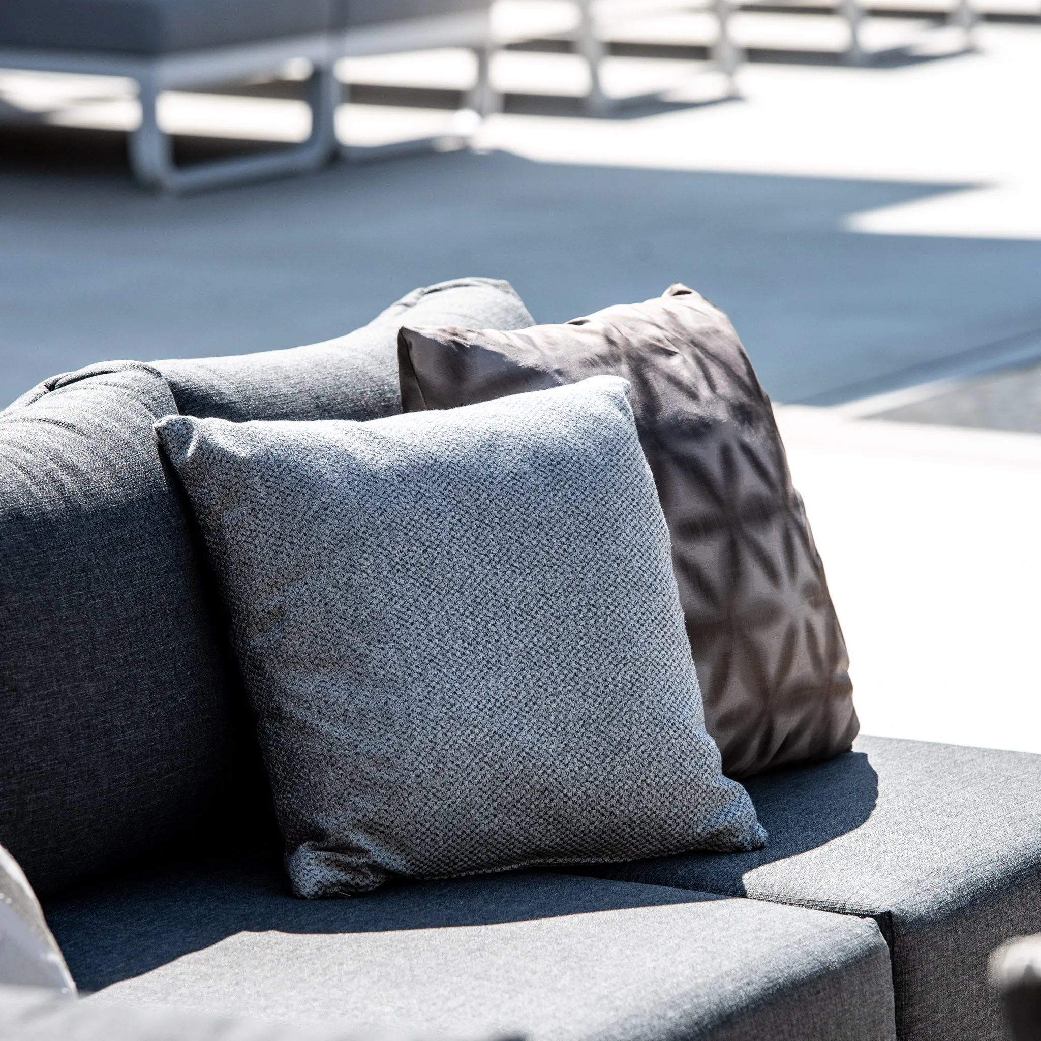Panama Luxury Outdoor Large Corner Group Set in Charcoal