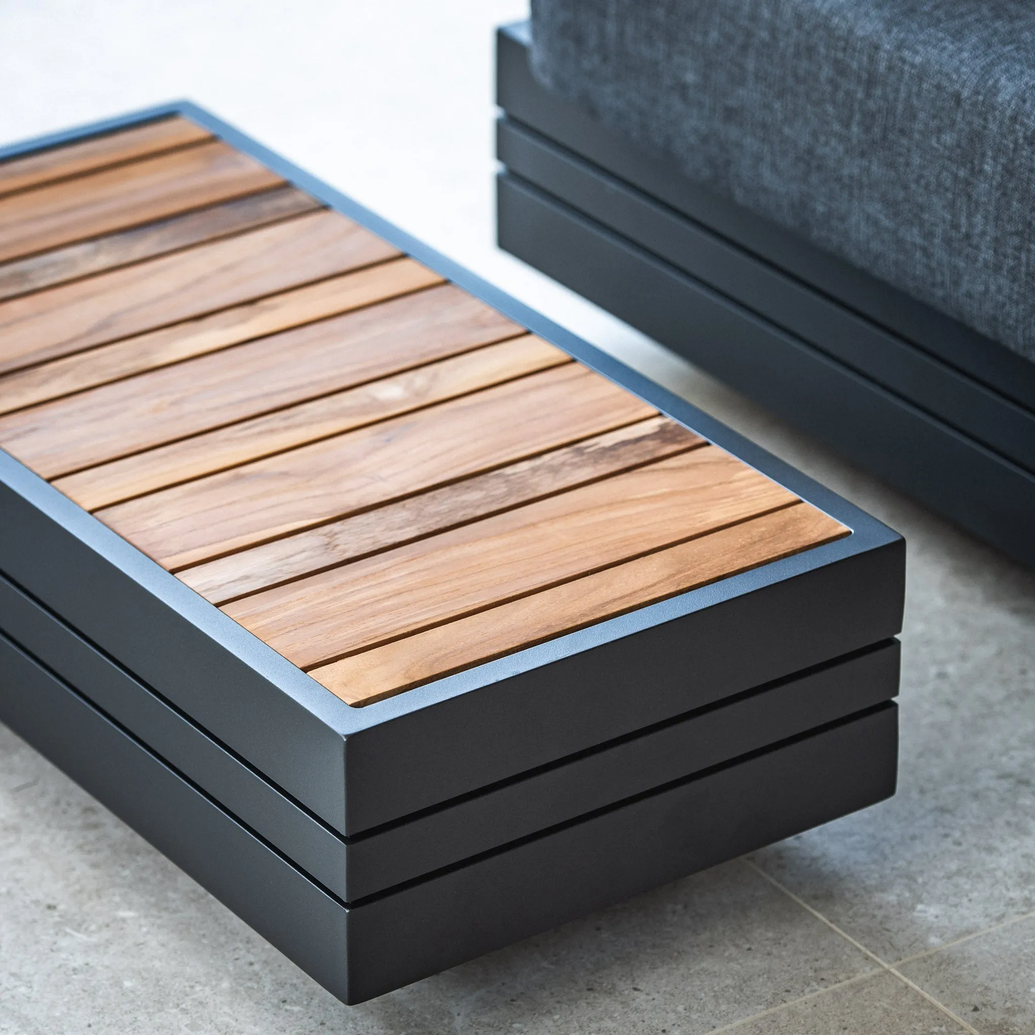Panama Luxury Outdoor Large Corner Group Set in Charcoal