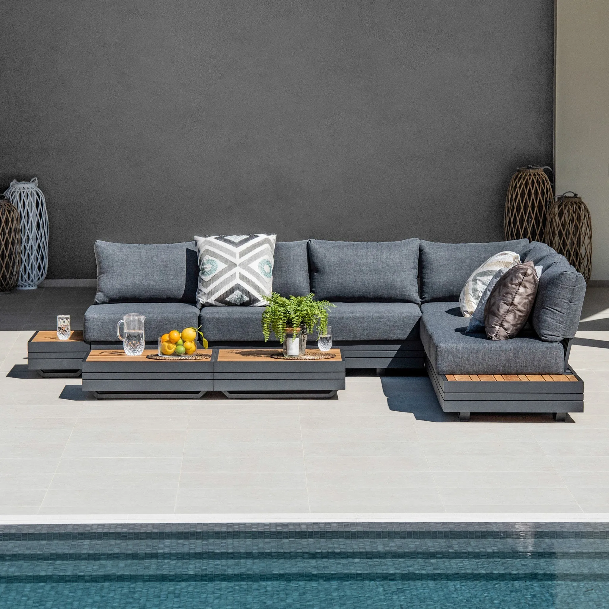 Panama Luxury Outdoor Large Corner Group Set in Charcoal