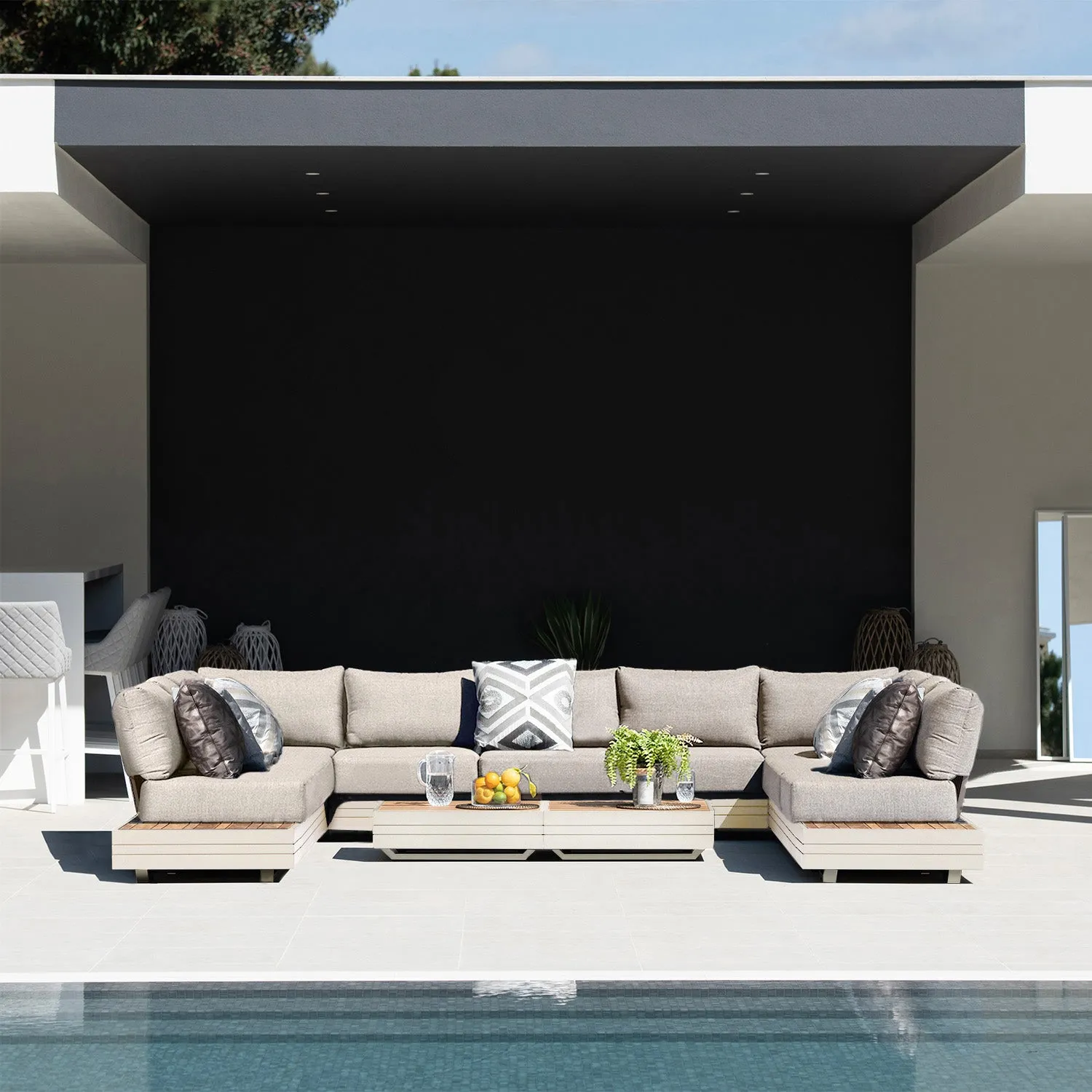 Panama Luxury Outdoor Large U-Shape Corner Sofa Set in Latte