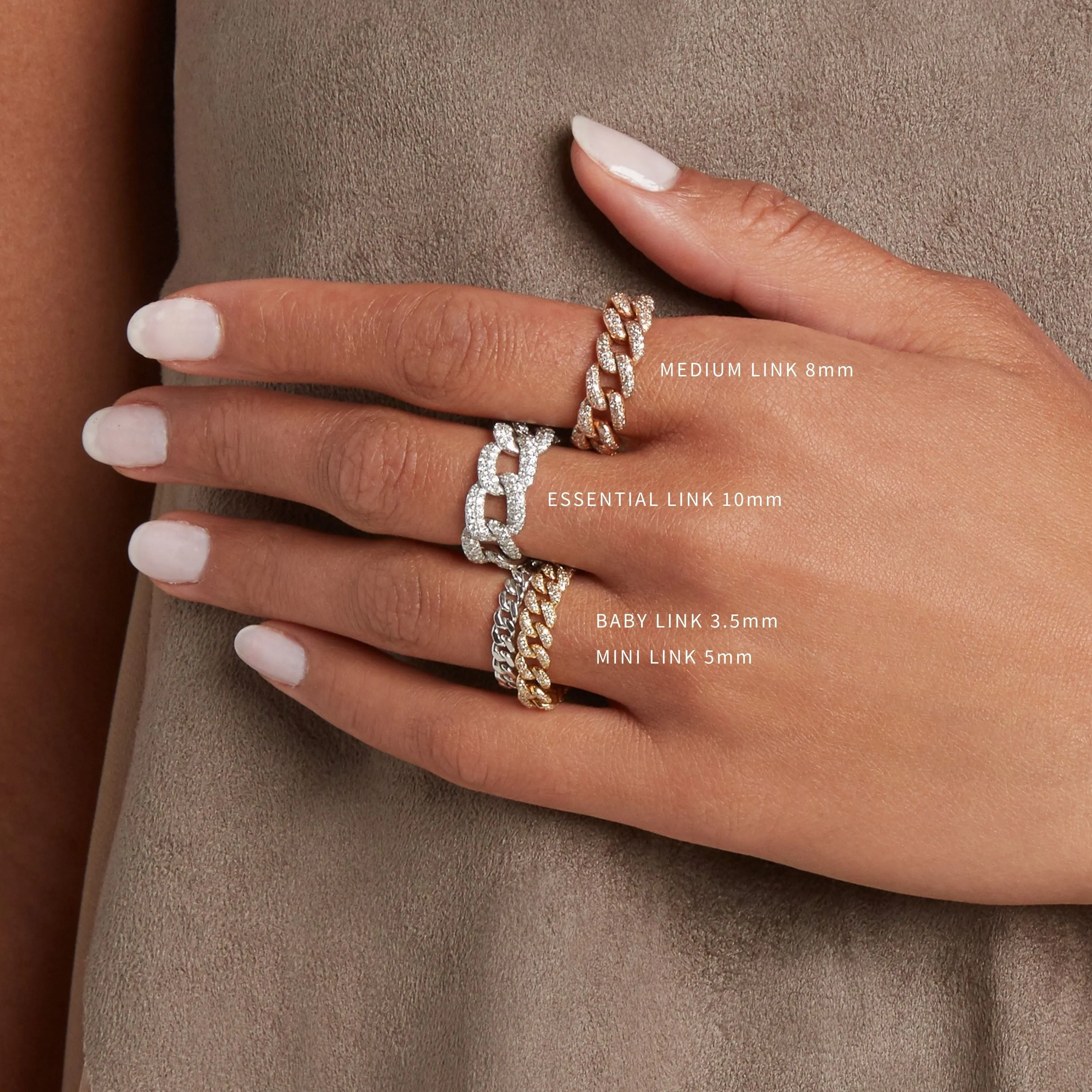 PARTIAL DIAMOND HALO MEDIUM LINK RING