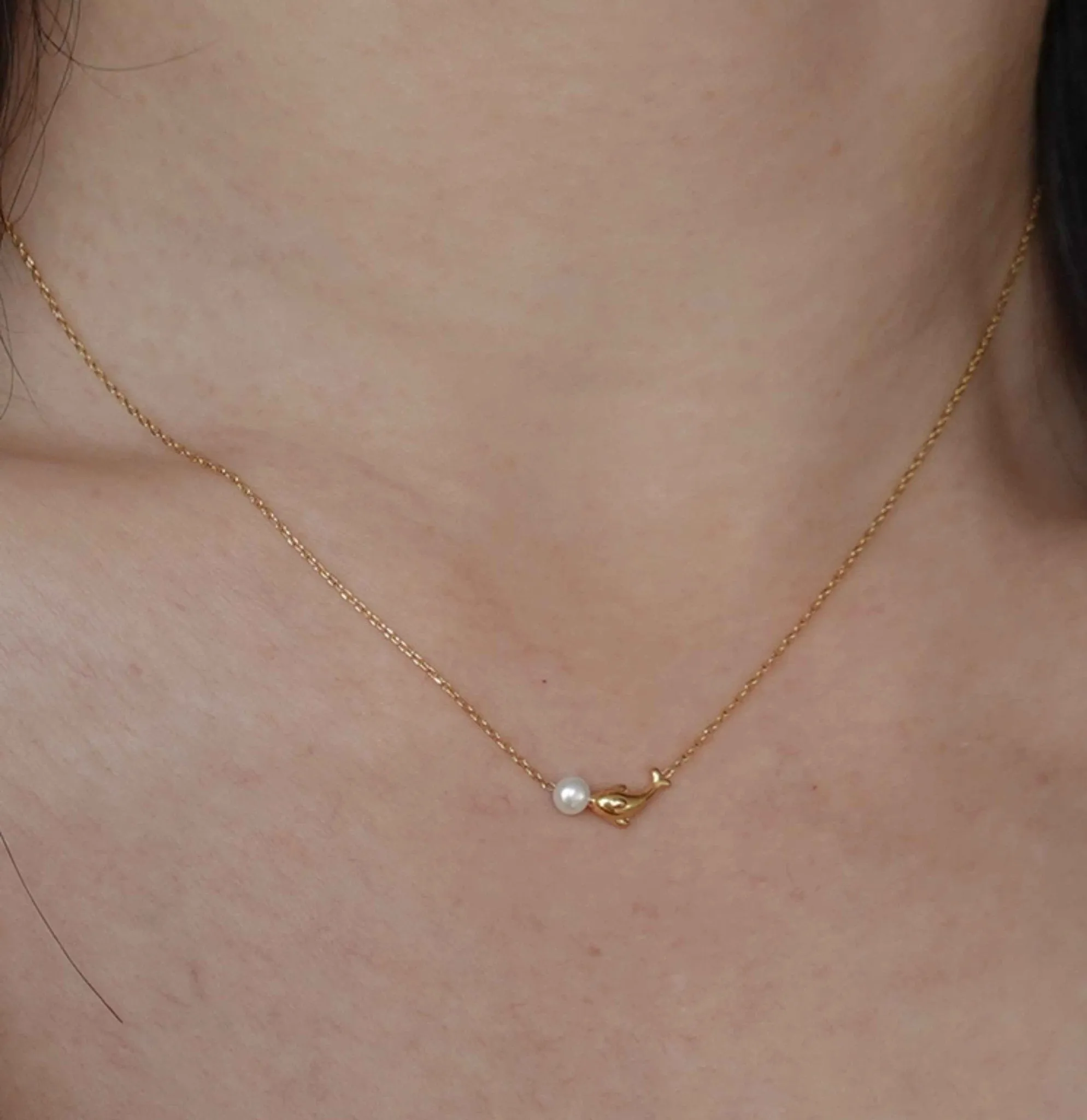Pearl & Dolphin Necklace for Women