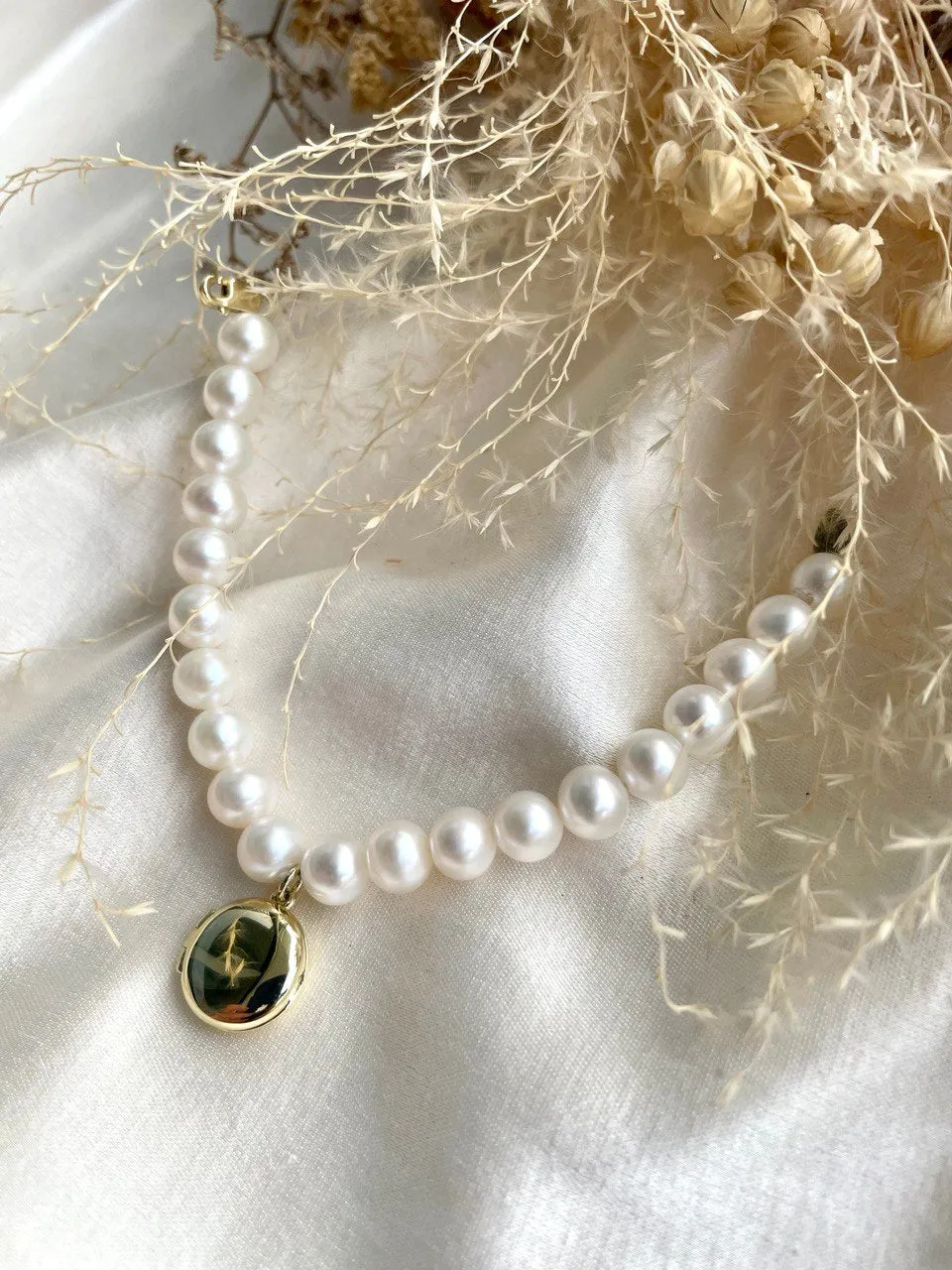 Pearl Bracelet Locket in Gold Vermeil