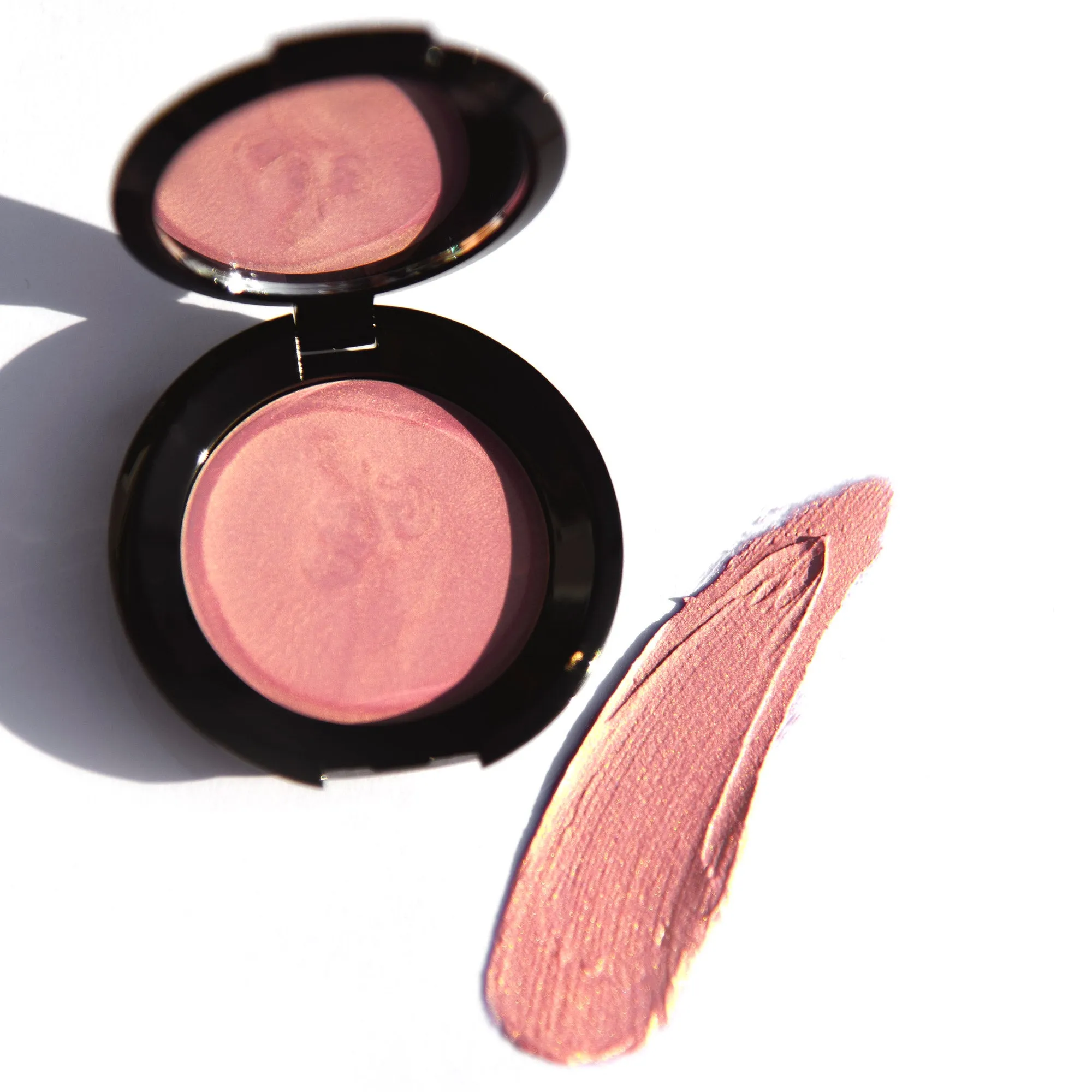 Rare Light Crème Luminizer: Halo