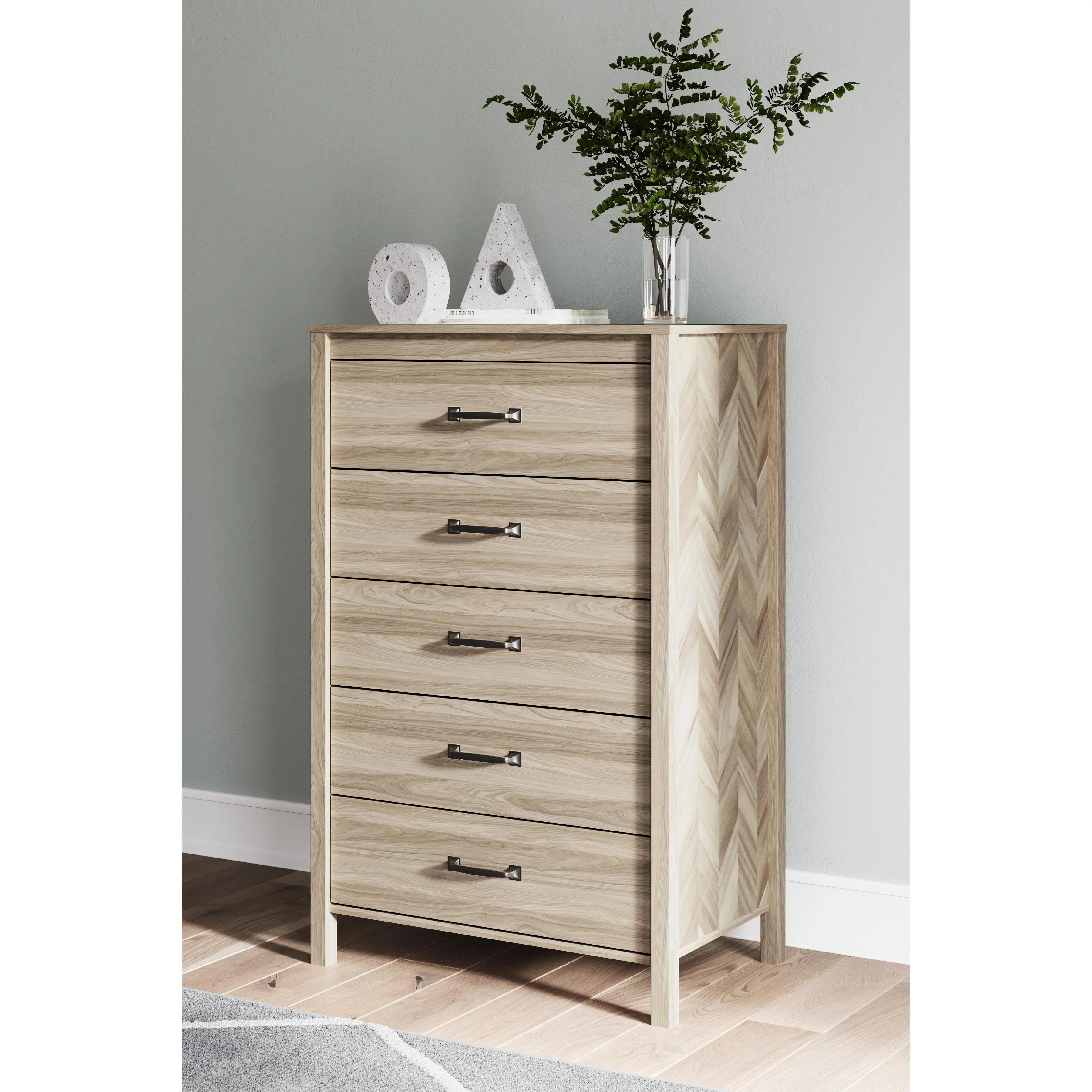 Signature Design by Ashley Battelle 5-Drawer Chest EB3929-245